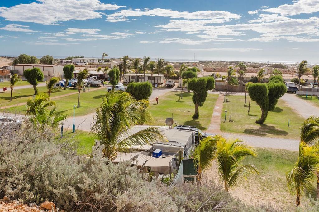 Peoples Park Daire Coral Bay Dış mekan fotoğraf